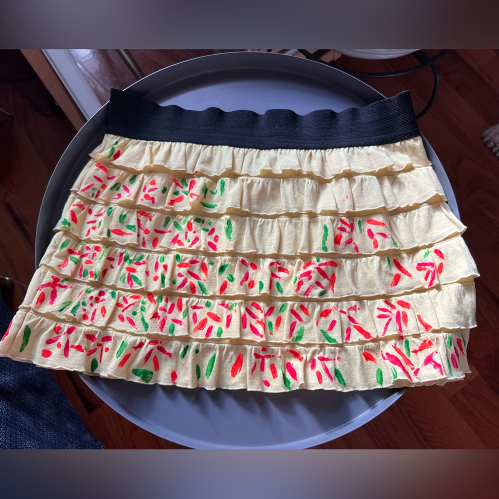 Chic Ruffle Mini Skirt - Yellow with Red and Green Floral Design
